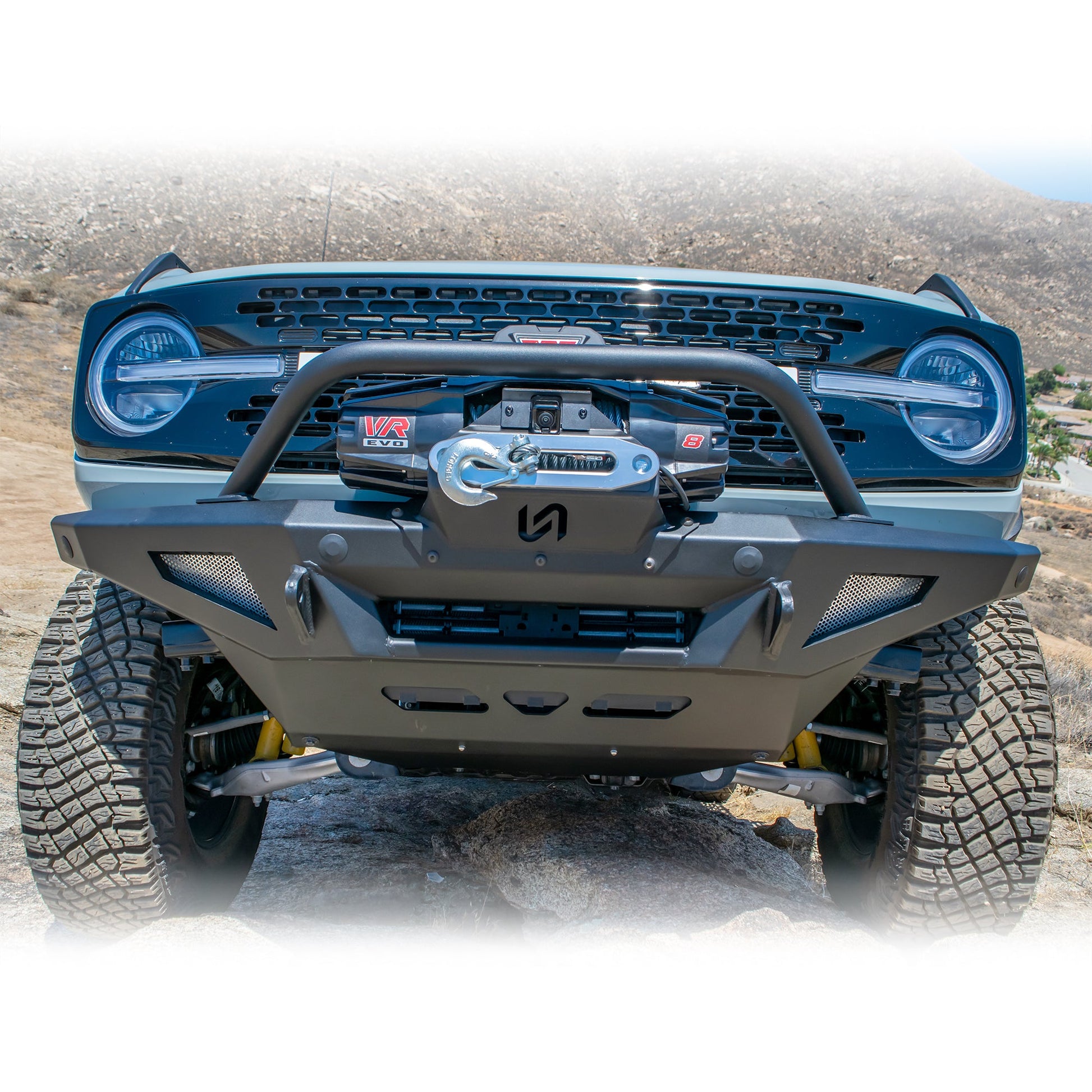 2021+ Ford Bronco Bull Bar - Turn Offroad