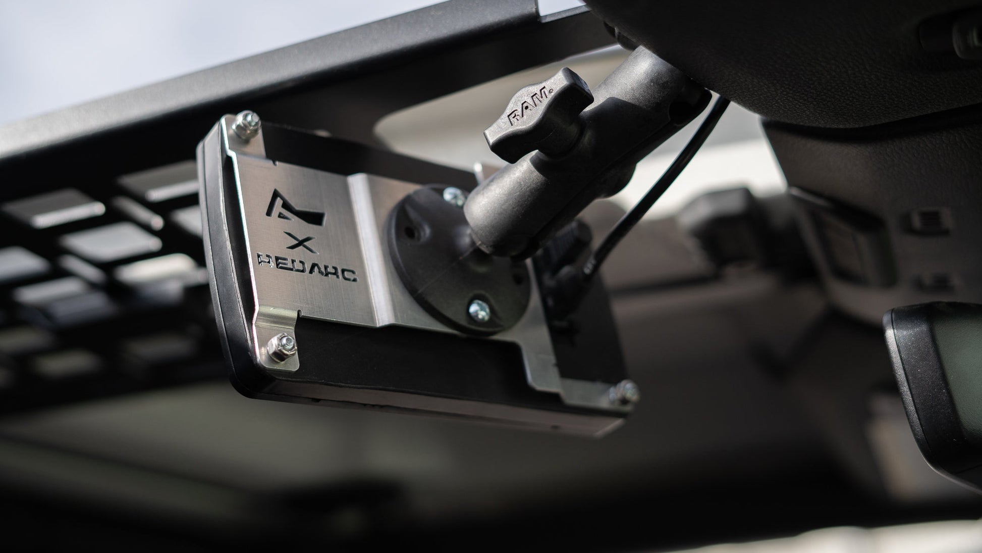 REDARC Mount 2