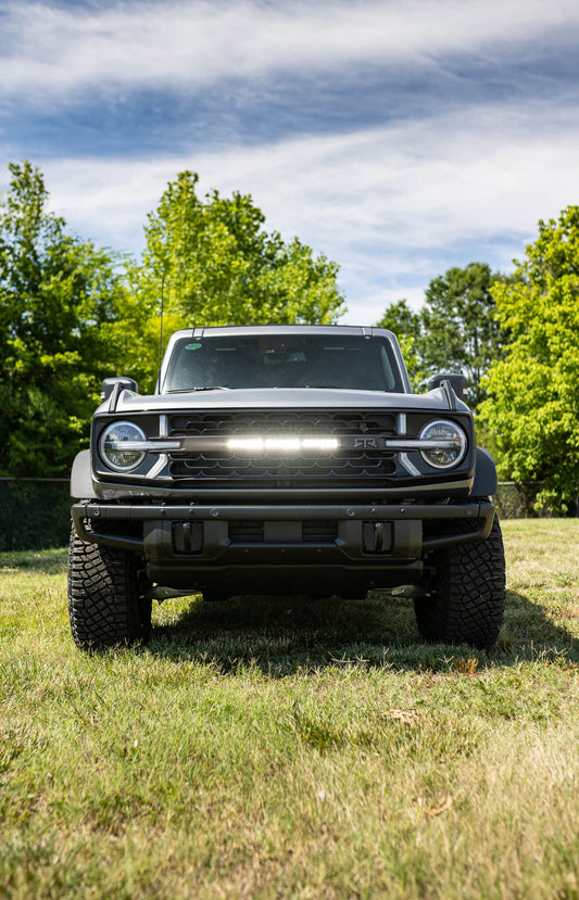 RTR - Front Grille Kit - w/ Light Bar