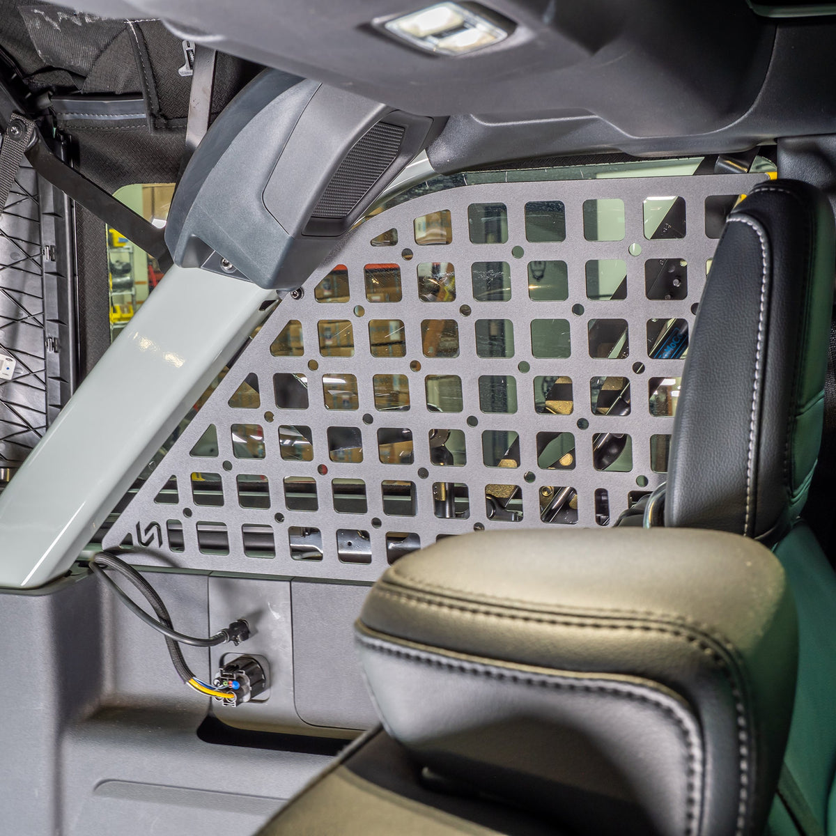 Turn Offroad - 2021+ Ford Bronco Rear Window Molle Panels